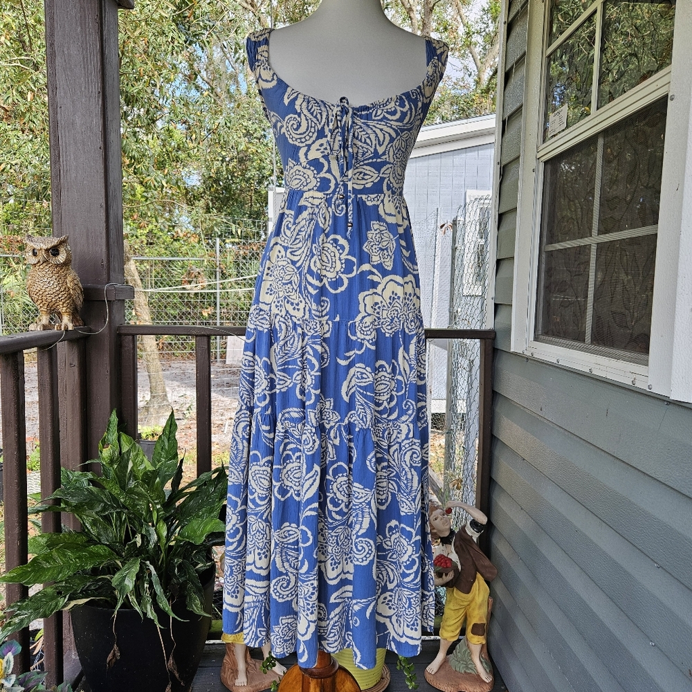 Angie Midi Dress Womens Size Small White/Blue Floral Sleeveless Tie Front Back